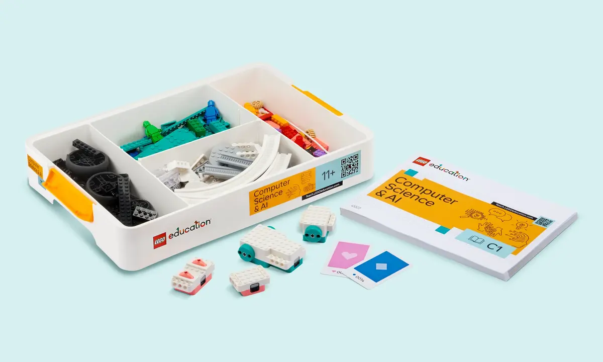 Conteúdo do kit LEGO Education Computer Science & AI 45522 para estudantes a partir de 11 anos