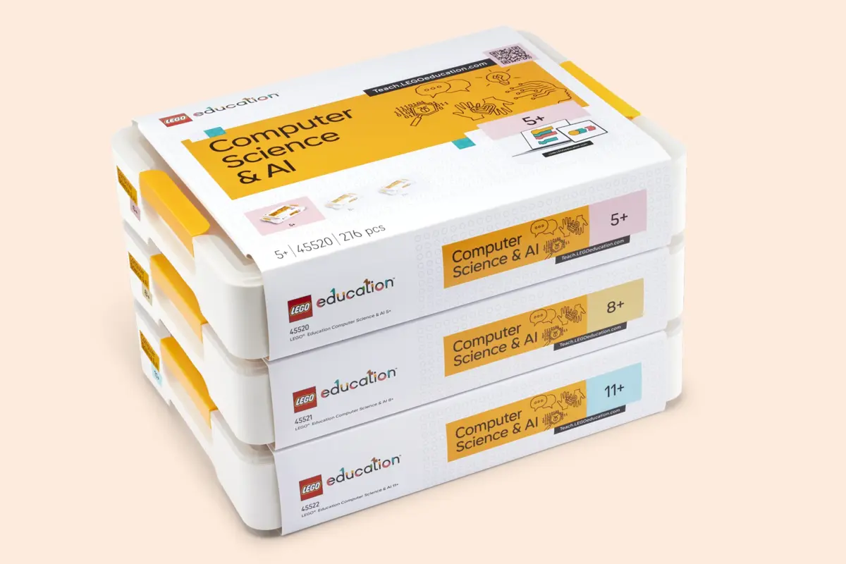 Família de kits LEGO Education Computer Science & AI para estudantes a partir de 5, 8 e 11 anos